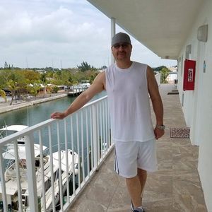 Meet your Posher, Jose